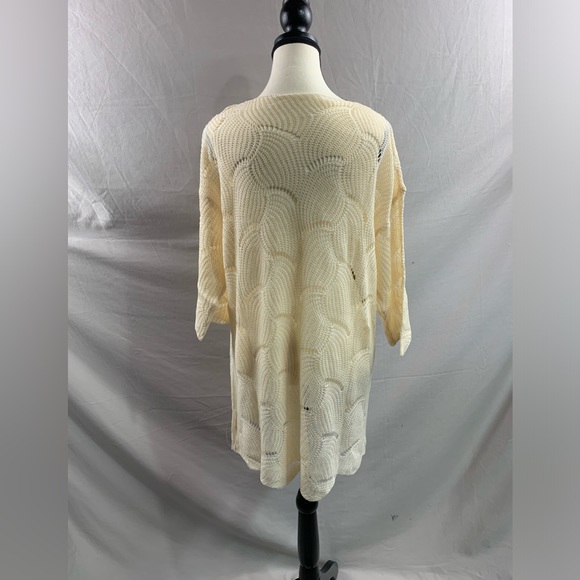 Hollow Knitted Bathing Suit Cover Up - Picture 8 of 8